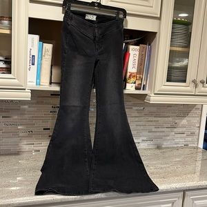 Free People S 27 Black Stretch Fit & Flare Jean